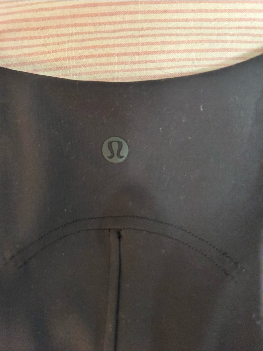 Lululemon Women's InStill Tank Top with Bra in Black - Picture 3 of 4
